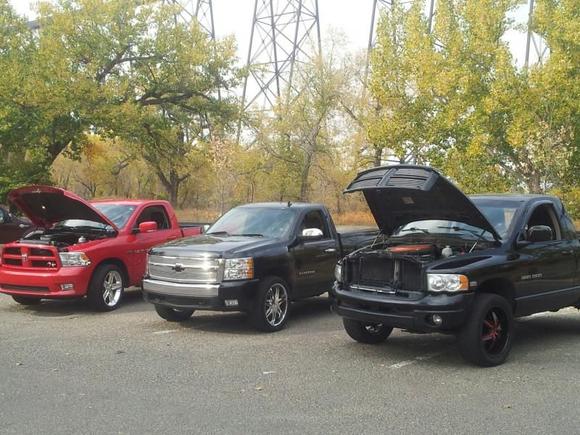 03 ram, 11 R/T, 08 chev