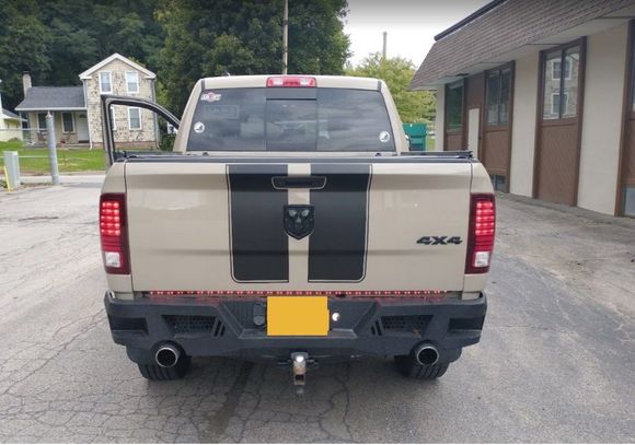New rear Bumper and stripes on tailgate