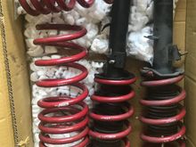 Eibach sportlines lowering springs 4.6463 
Soon to be installed with the sport rotors! 