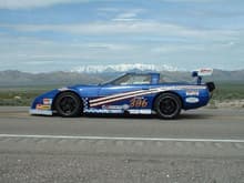 Garage - The Blue Race Car