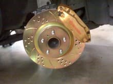 GOLD cross-drilled and slotted rotors.