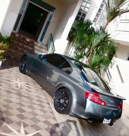 Black roof, Black diffuser