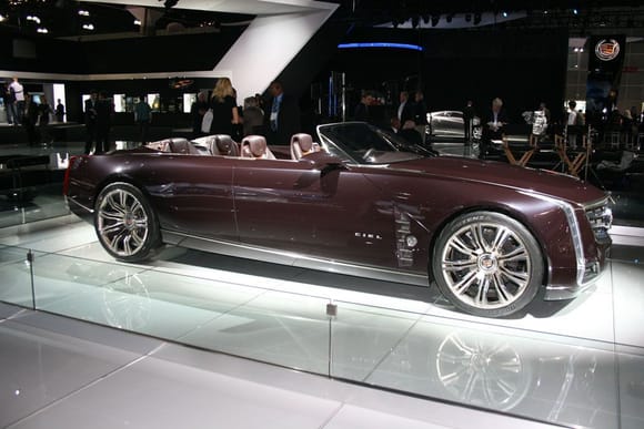 Cadillac Ciel side 2,