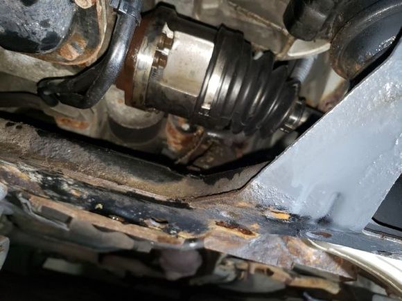 New driver side axle installed.