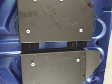 Trays installed.