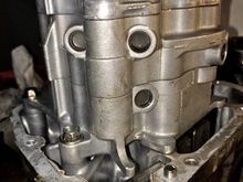 The brass looking thing is the thermal switch. I will be deleting that and hopefully plumbing the airline into the opening.