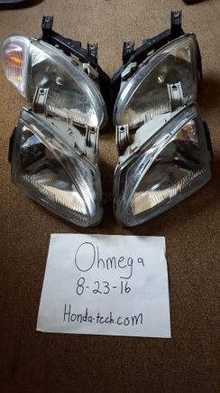 OEM plastic del Sol headlights (Only comes with passenger side turn signal lamp)
$140

EDM GLASS del Sol headlights
$175