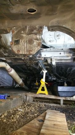 Cutting some things getting those measurements. Progress is progress. Tad from driveshaft shop is suggesting a 2 piece driveshaft, he's the expert, gonna trust him on that.
