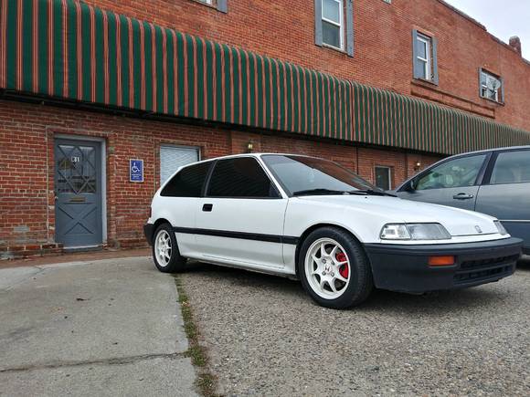 1989 Honda civic hatcback dx
          B18b1 swap (obd1 conv)
          P75 ECU
          Rywire B-series tuck harness
          Mishimoto full length Radiator
          Moroso oil pan
          Gates timing belt/water pump/tensioner
          VMS lightweight crank pulley
          Innovate motor mounts
          Ebay Intake
          Thermal intake manifold gasket
          AEM fuel rail/ AEM adjust FPR
          Walbro 255 Fuel Pump
          And much much more!!!
          