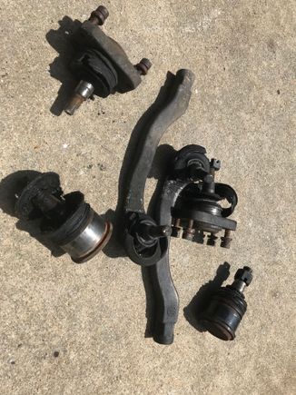 The old balljoints were trashed!