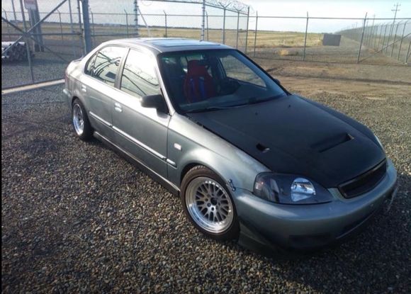 This my 99 Honda Civic EK4