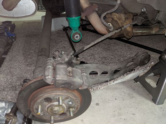 Removing the rear end before I get the new brakes I want to clean everything up and paint it then put in the new bushings