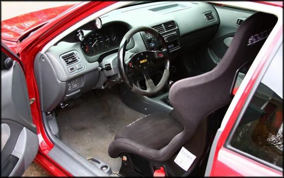 Full memphis stereo. AEM uego wideband and electronic oil pressure gauge