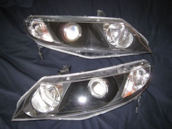 06-11 civic sedan

tsx w/ clear lenses
gti style shrouds