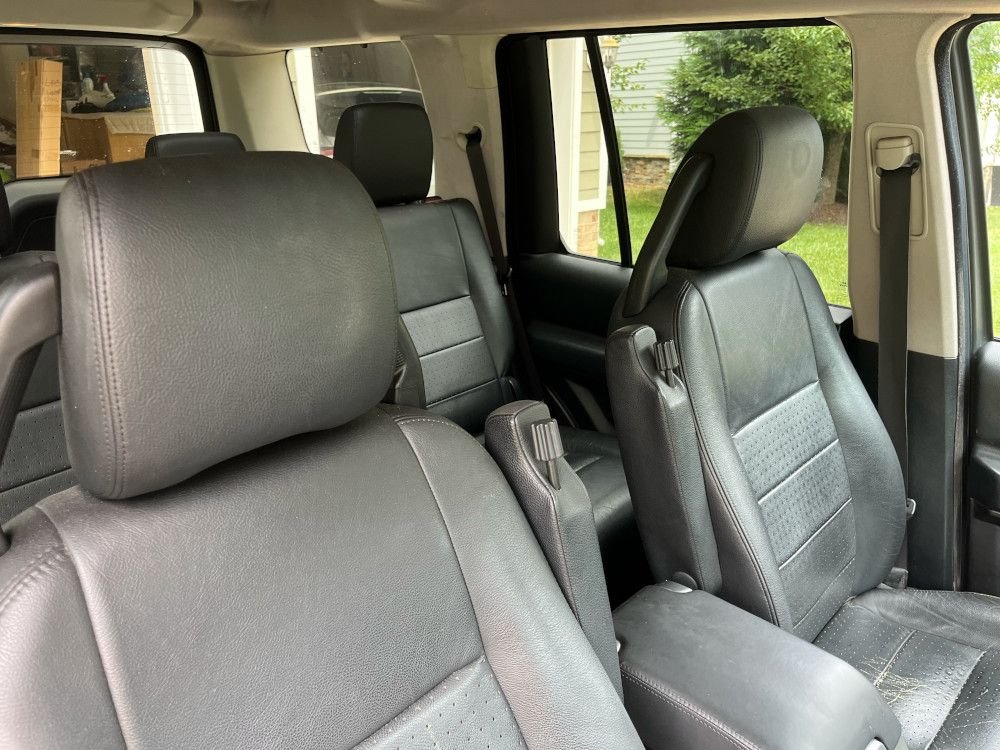 2005 Land Rover LR3 - 2005 lr3 - Used - VIN SALAA25425A309553 - 147,800 Miles - 8 cyl - 4WD - Automatic - SUV - Silver - Berlin, MD 21811, United States