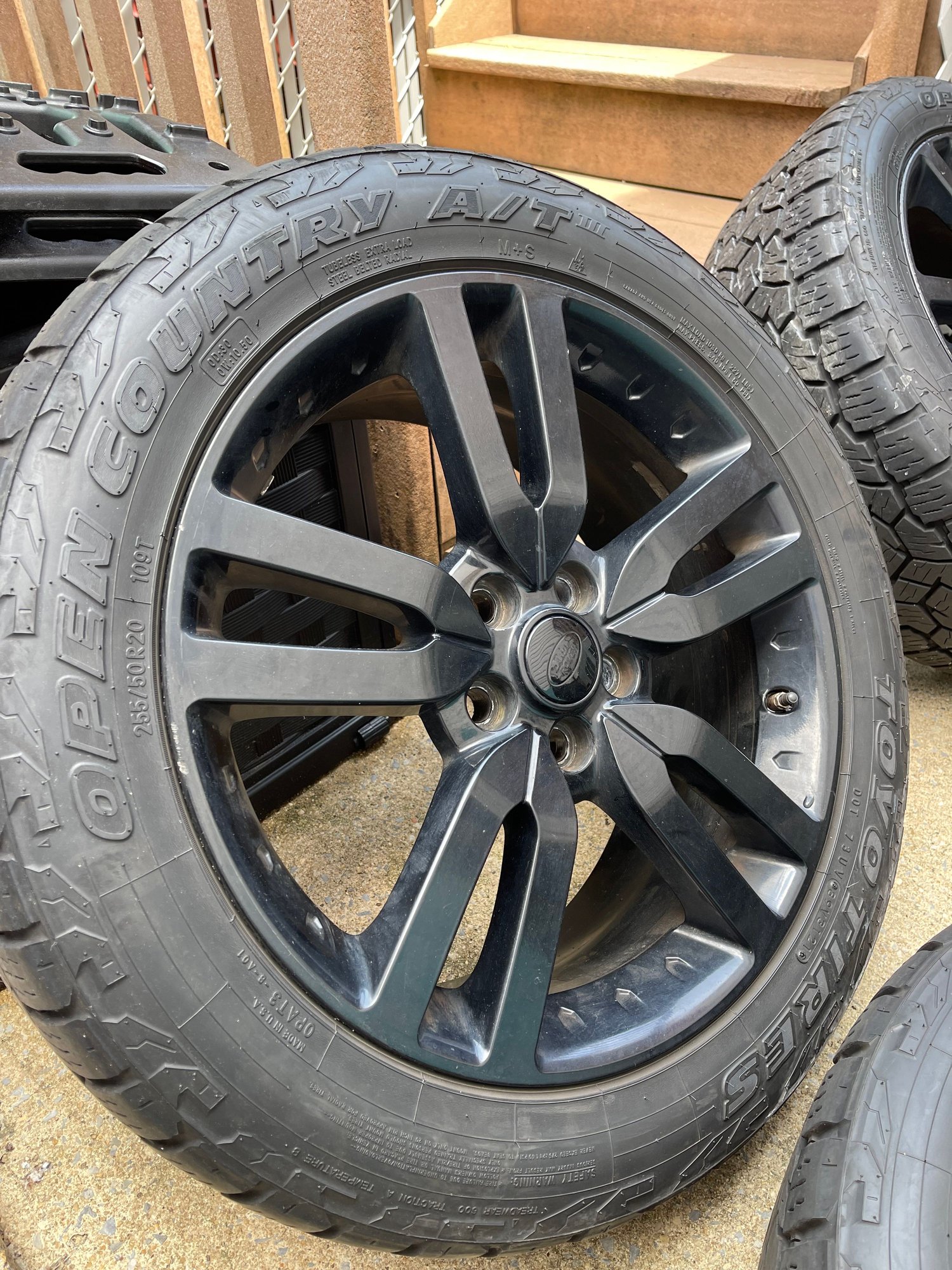 Wheels and Tires/Axles - TOYO Tires AT3 w/ OEM rims 255/50/20 - Used - 2010 to 2016 Land Rover LR4 - Nyc, NY 10312, United States
