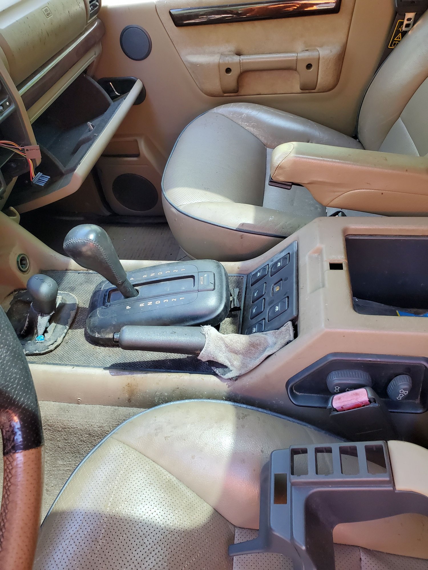 2001 Land Rover Discovery - Land Rover Discovery 2 SE7 - Derry, NH 03038, United States