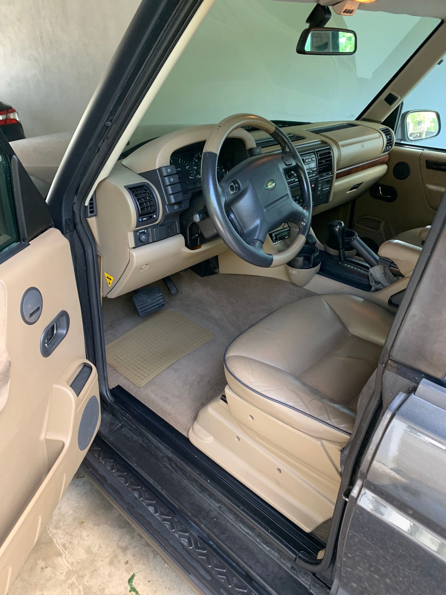 2000 Land Rover Discovery - 2000 Discovery II - Used - VIN SALTY1240YA27379 - 166,327 Miles - 8 cyl - AWD - Automatic - SUV - Gray - St Augustine, FL 32084, United States