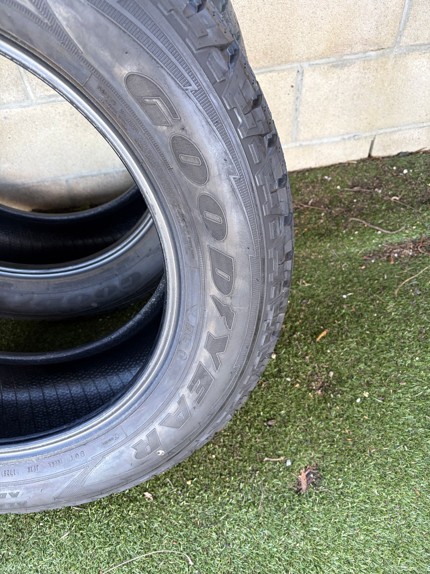 Wheels and Tires/Axles - 4 - Goodyear Wrangler All Terrain Adventure Tires 255/60R20 - Used - All Years Any Make All Models - Los Angeles, CA 90065, United States