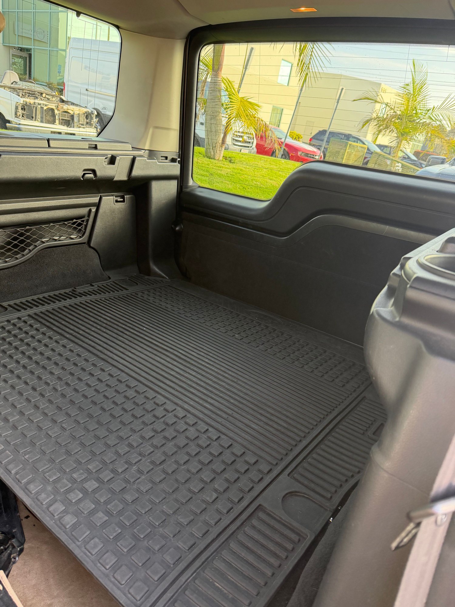 2006 Land Rover LR3 - V6 LR3 for sale - Used - VIN SALAD24466A400612 - 119,853 Miles - 6 cyl - 4WD - Automatic - SUV - White - Huntington Beach, CA 92649, United States