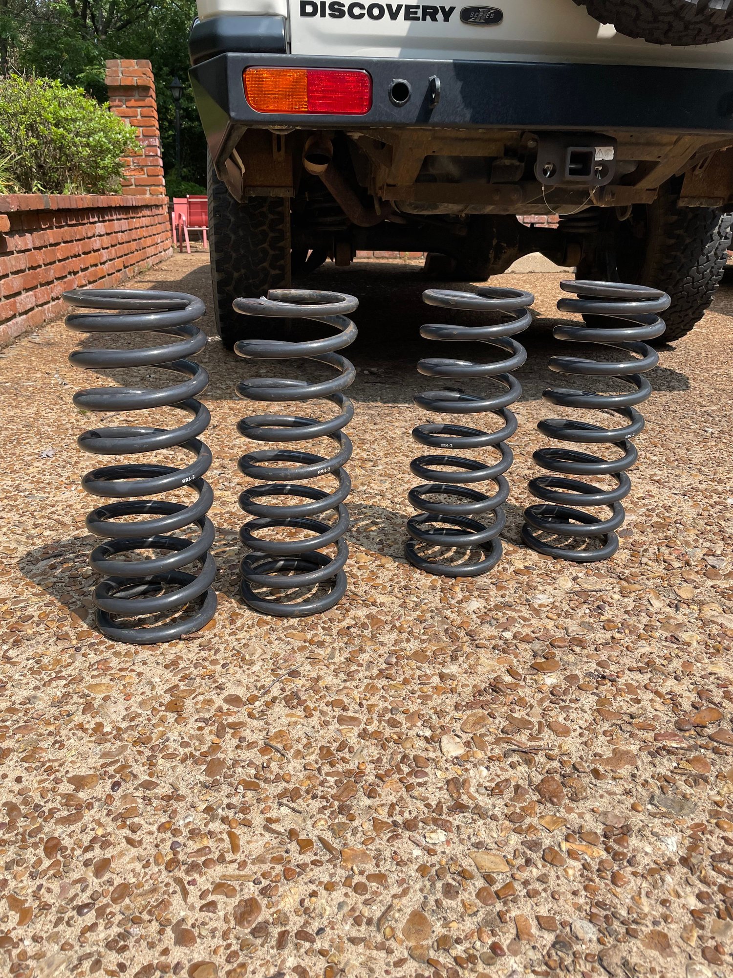 Steering/Suspension - RTE 2” lift coils Range Rover Classic Land Rover Discovery 1 - Used - All Years Any Make All Models - Memphis, TN 38120, United States