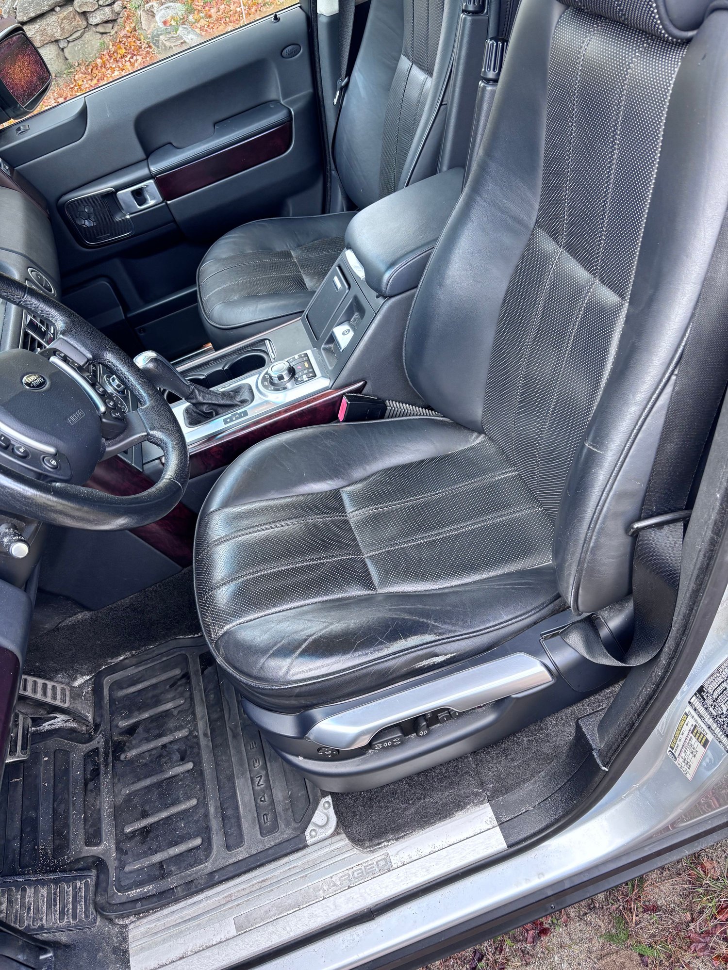 2007 Land Rover Range Rover - 2007 Range Rover 54,450 miles - Used - VIN SALMF13457A261447 - 4 cyl - 4WD - Automatic - SUV - Silver - Gray, ME 04039, United States