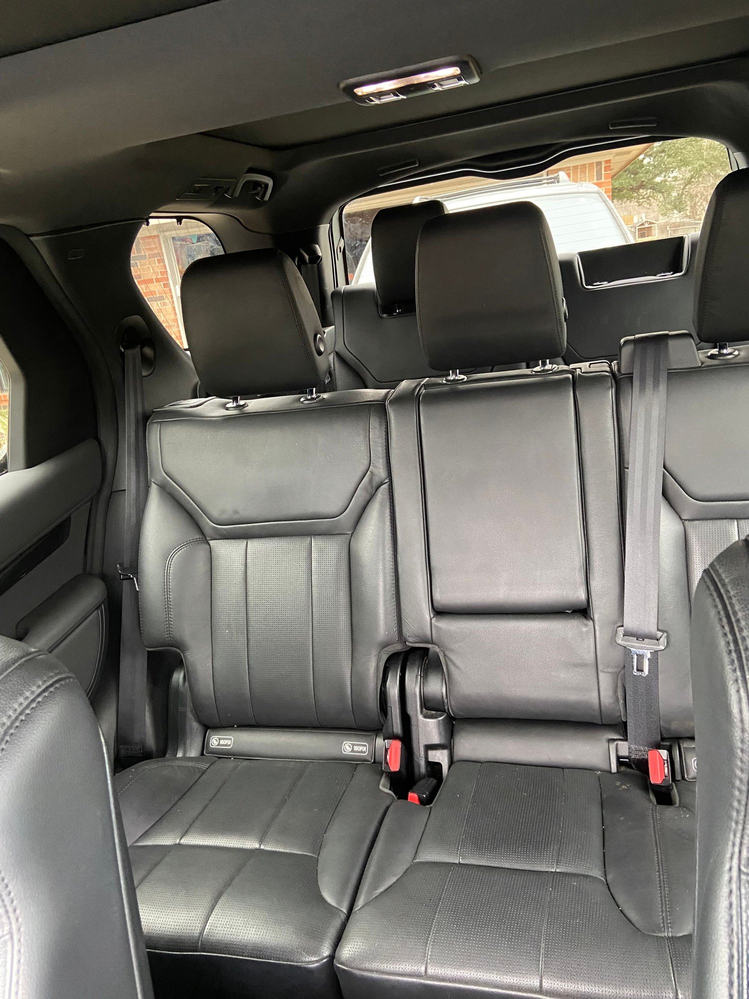 2018 Land Rover Discovery - 2018 Discovery - Used - VIN SALRG2RV9JA059386 - 75,350 Miles - 6 cyl - AWD - Automatic - SUV - White - Temple, TX 76502, United States