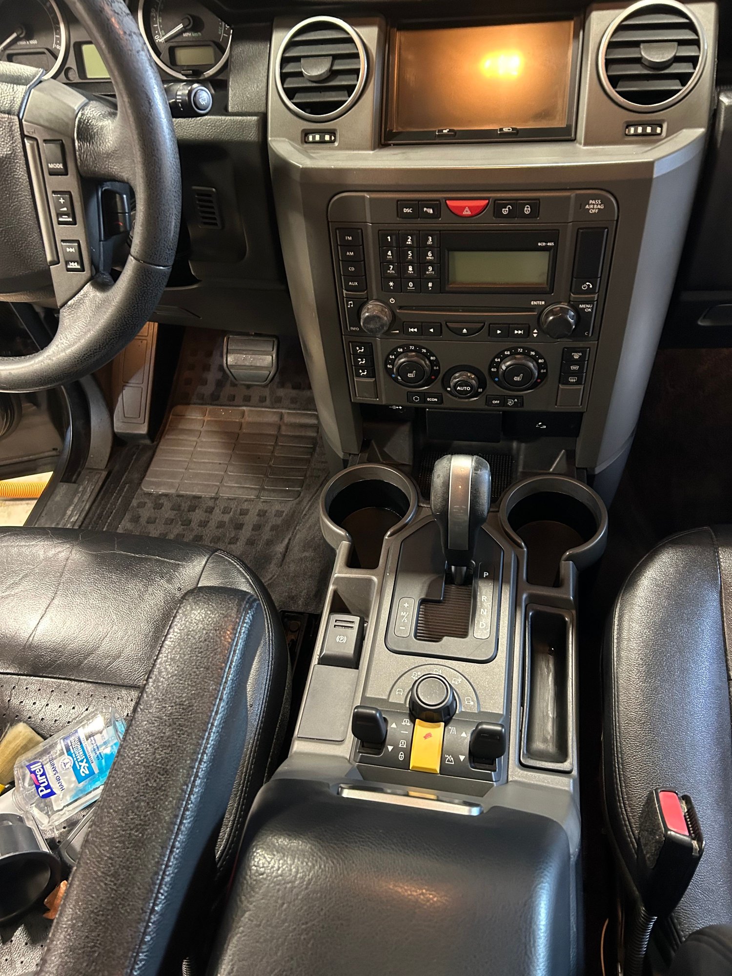 2006 Land Rover LR3 - 2006 lr3 hse - Used - VIN SALAG254X6A357513 - 181,000 Miles - 8 cyl - 4WD - Automatic - SUV - Gray - Albuquerque, NM 87112, United States