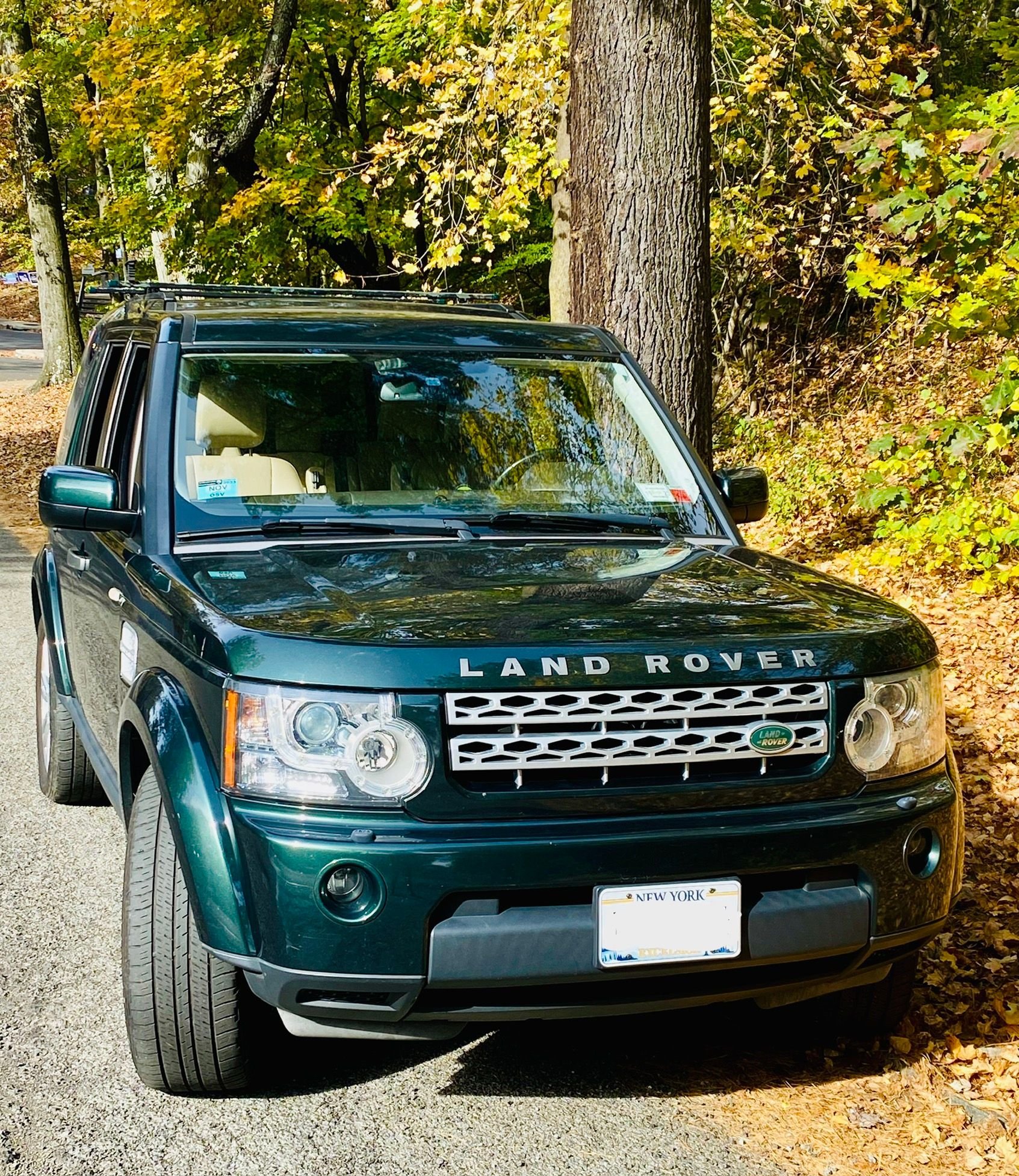 2011 Land Rover LR4 - 2011 LR4 HSE Galway Green - Used - VIN SALAG2D49BA568357 - 158,000 Miles - 8 cyl - 4WD - Automatic - SUV - Other - Pelham, NY 10803, United States