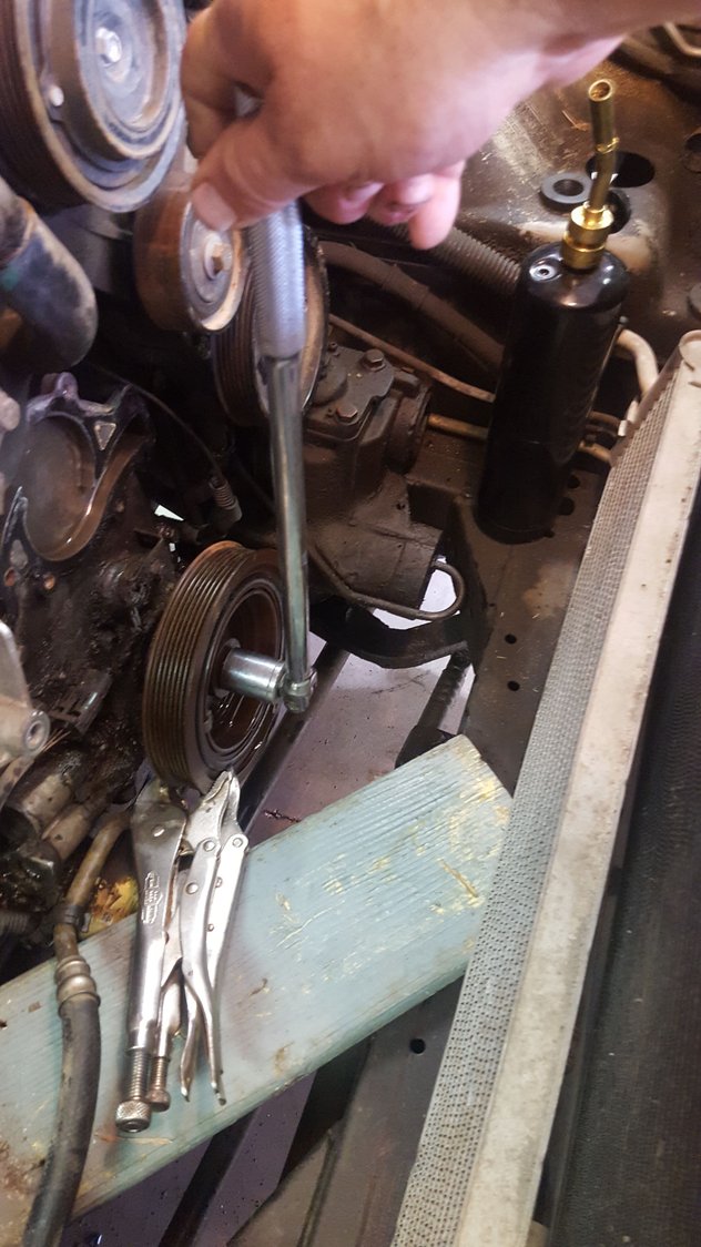 Remove Harmonic balancer to change crankshaft seal Land Rover Forums