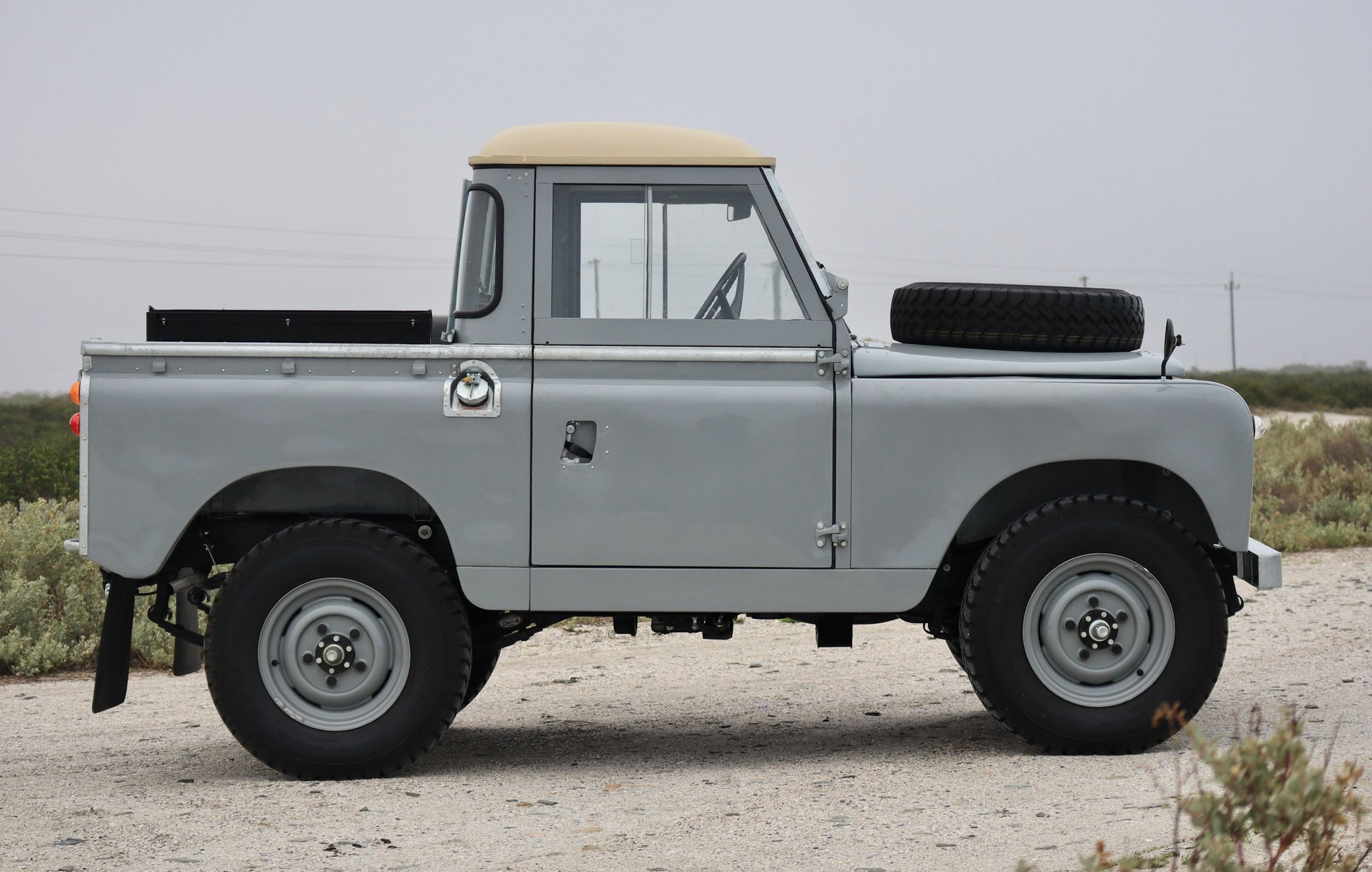 1967 Land Rover Land Rover - 1967 Land Rover Series 2A 88' 2.25 Diesel - Used - VIN 31700226D - 2,500 Miles - 4 cyl - 4WD - Manual - Truck - Gray - Cape Town, South Africa