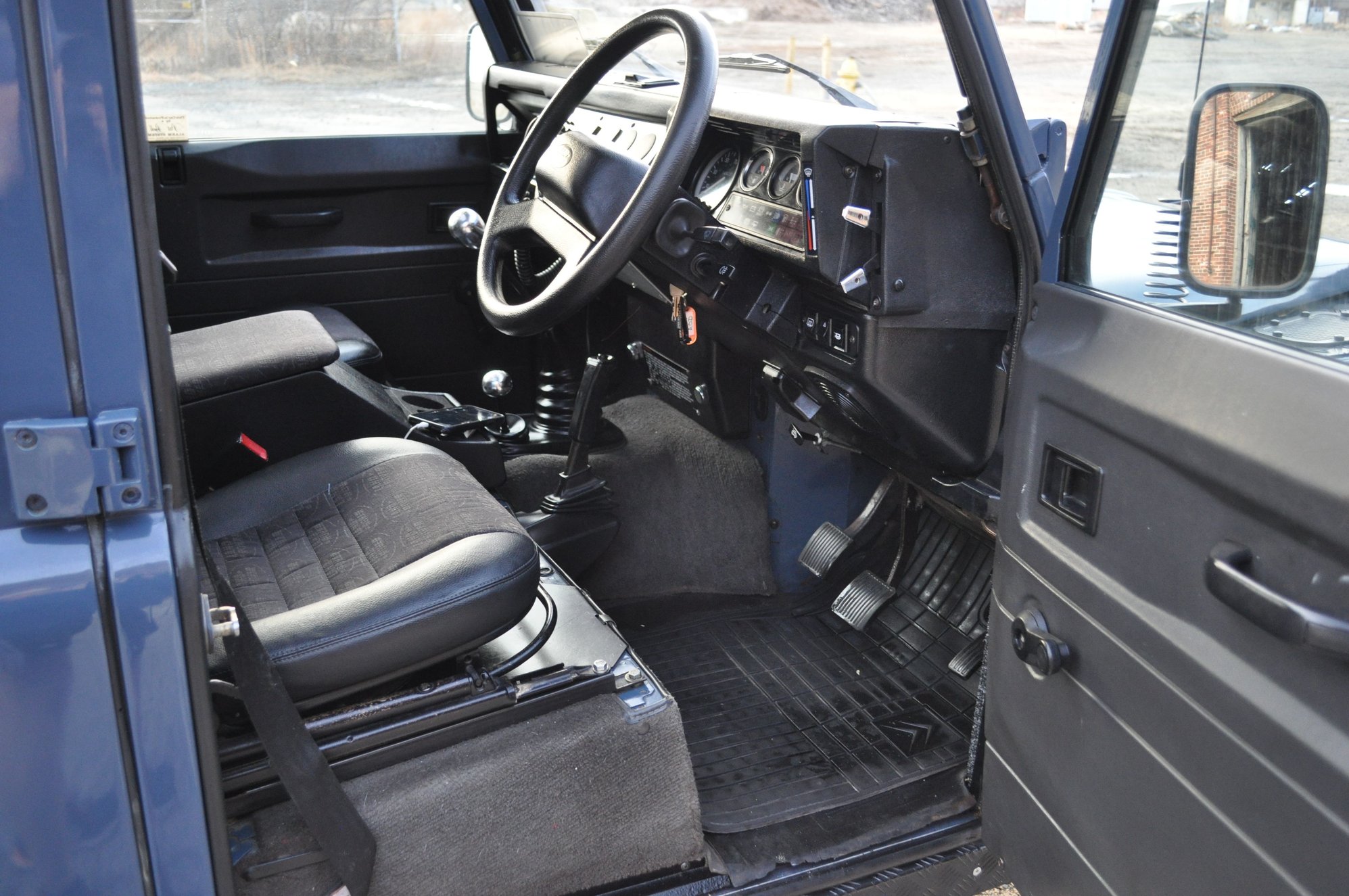 1990 Land Rover Range Rover - 1990 Land Rover Defender 110 UK Spec RHD - Used - VIN SALLDHMB7FA440603 - 4 cyl - 4WD - Manual - Wagon - Blue - Fair Haven, NJ 07704, United States
