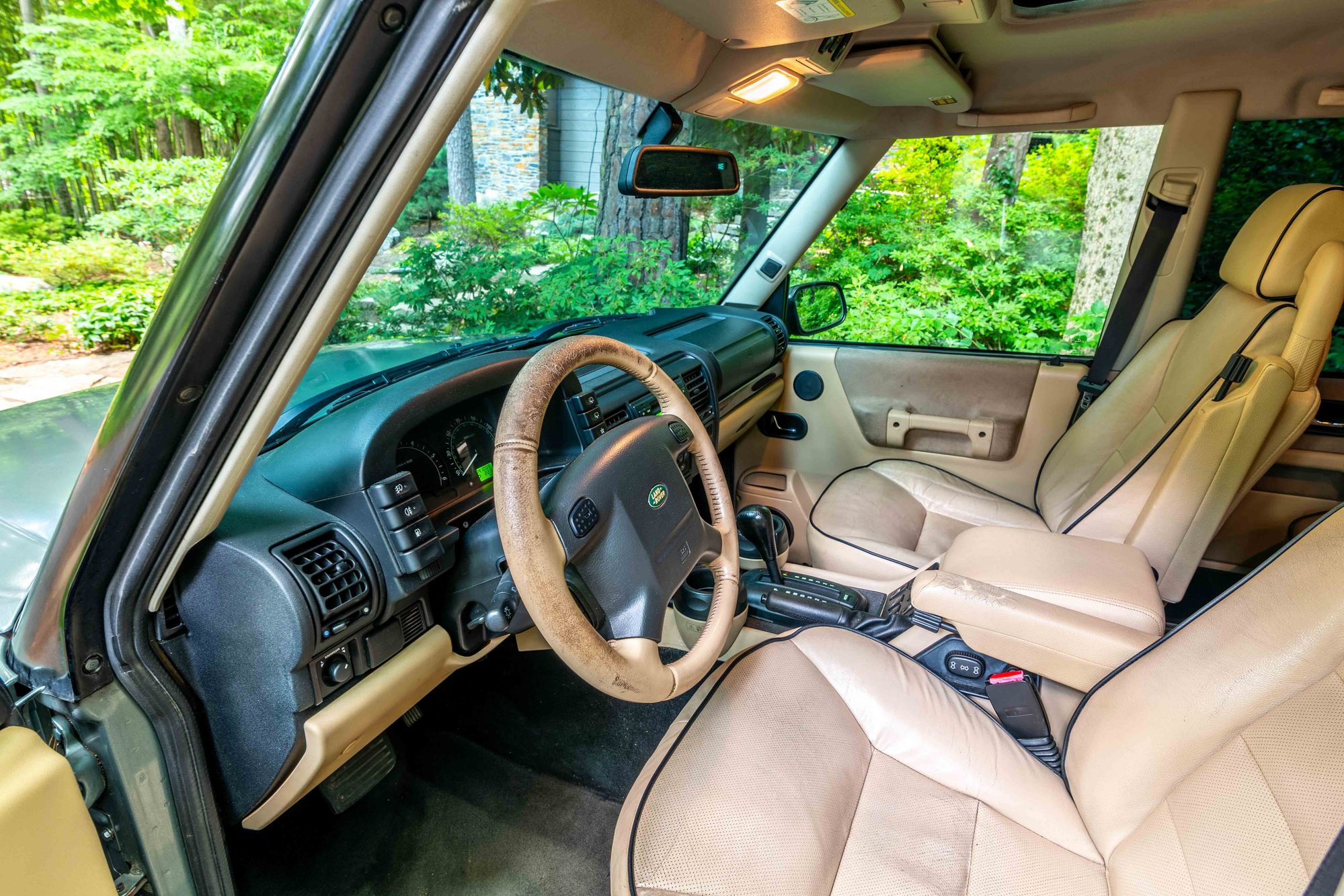 2004 Land Rover Discovery - 2004 Land Rover Discovery 2 SE (20k on Rebuilt Cannibal V8 Engine, 140k Total) - Used - VIN SALTY19454A838454 - 141,000 Miles - 8 cyl - 4WD - Automatic - SUV - Other - Winston Salem, NC 27104, United States