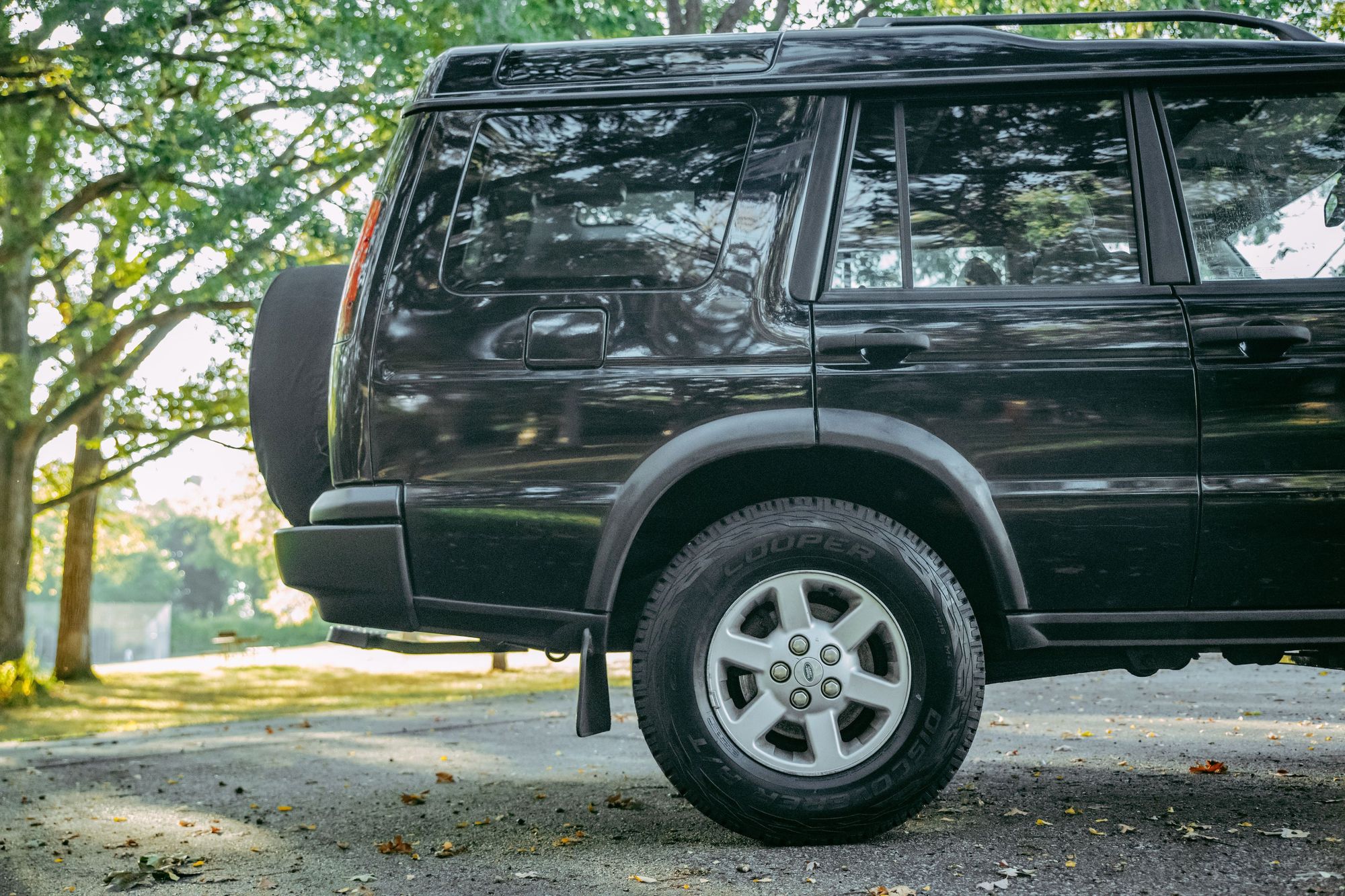 2003 Land Rover Discovery - 2003 Rover Discovery S7 - New Engine - Used - VIN SALTK16423A807182 - 113,500 Miles - 8 cyl - AWD - Automatic - SUV - Black - Antioch, IL 60002, United States
