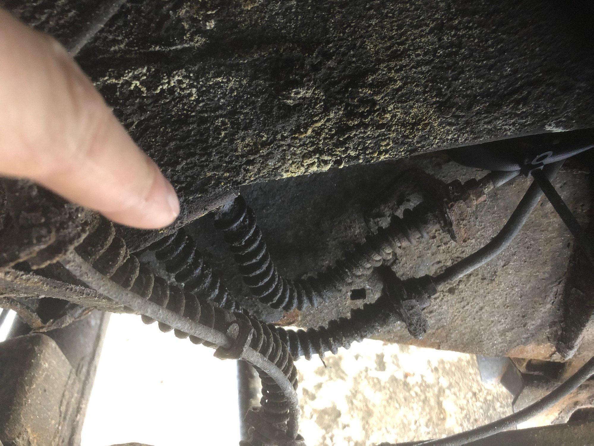 Help with brake line leak Land Rover Forums Land Rover Enthusiast Forum