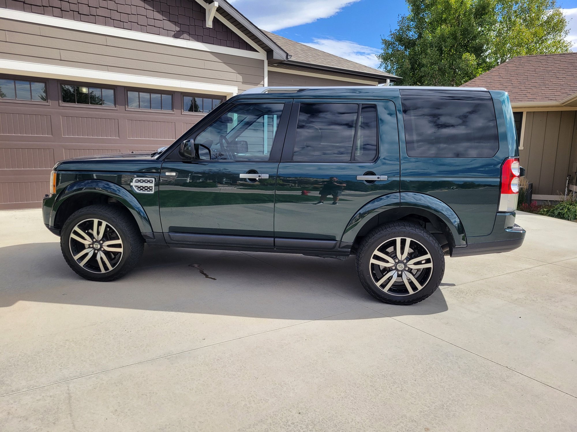 2012 Land Rover LR4 - 2012 Land Rover LR4 HSE Lux For Sale - Used - VIN SALAK2D49CA643901 - 156,600 Miles - 8 cyl - 4WD - Automatic - SUV - Other - Billings, MT 59106, United States