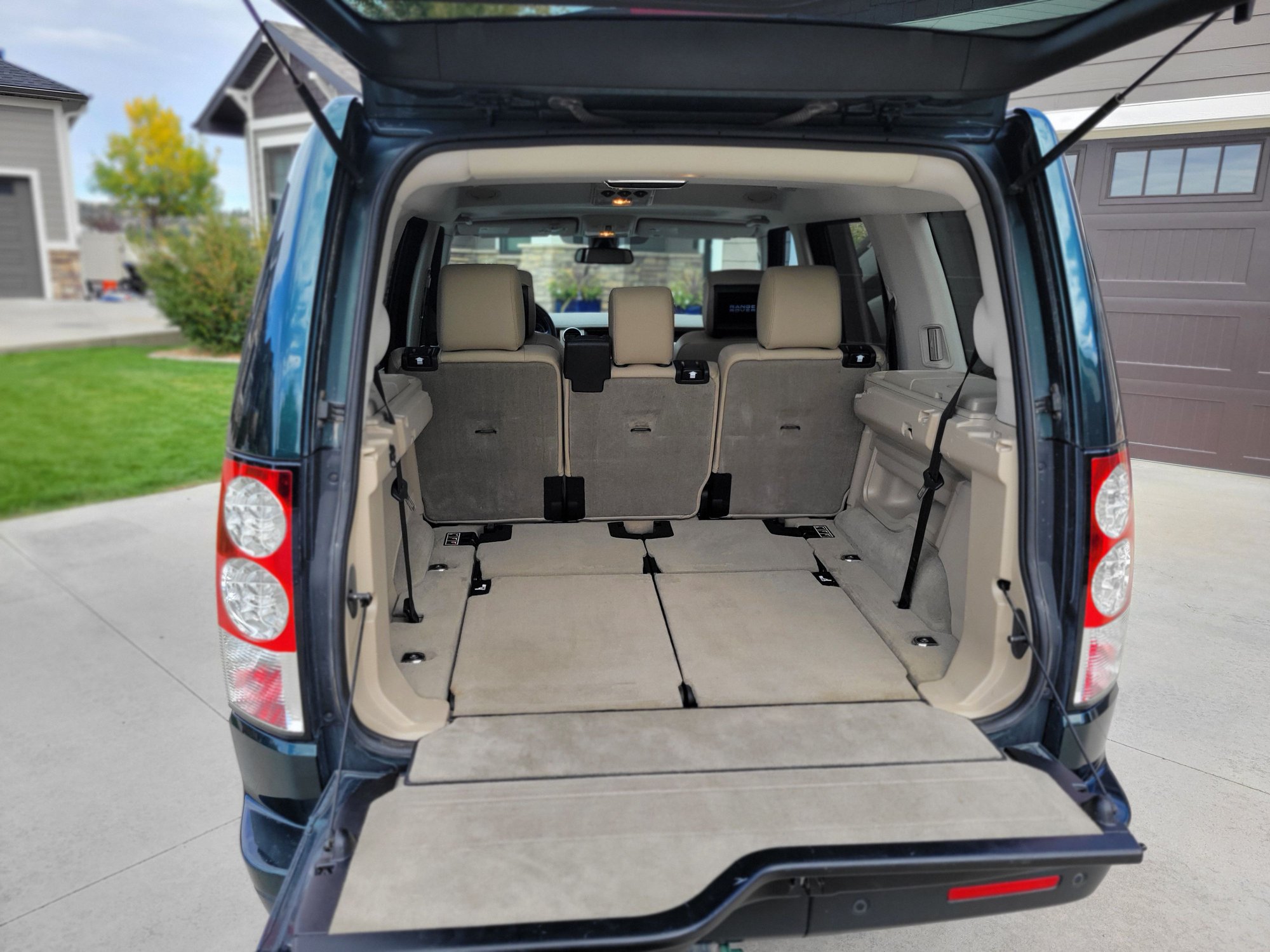 2012 Land Rover LR4 - 2012 Land Rover LR4 HSE Lux For Sale - Used - VIN SALAK2D49CA643901 - 156,600 Miles - 8 cyl - 4WD - Automatic - SUV - Other - Billings, MT 59106, United States