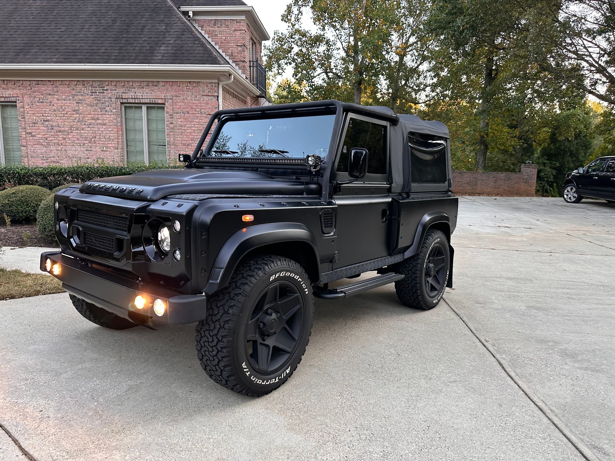 1997 Land Rover Defender 90 - ALL CUSTOM Matte Black, luxurious interior - Used - VIN Saldv2240va117988 - 66,500 Miles - 8 cyl - Automatic - SUV - Black - Roswell, GA 30075, United States