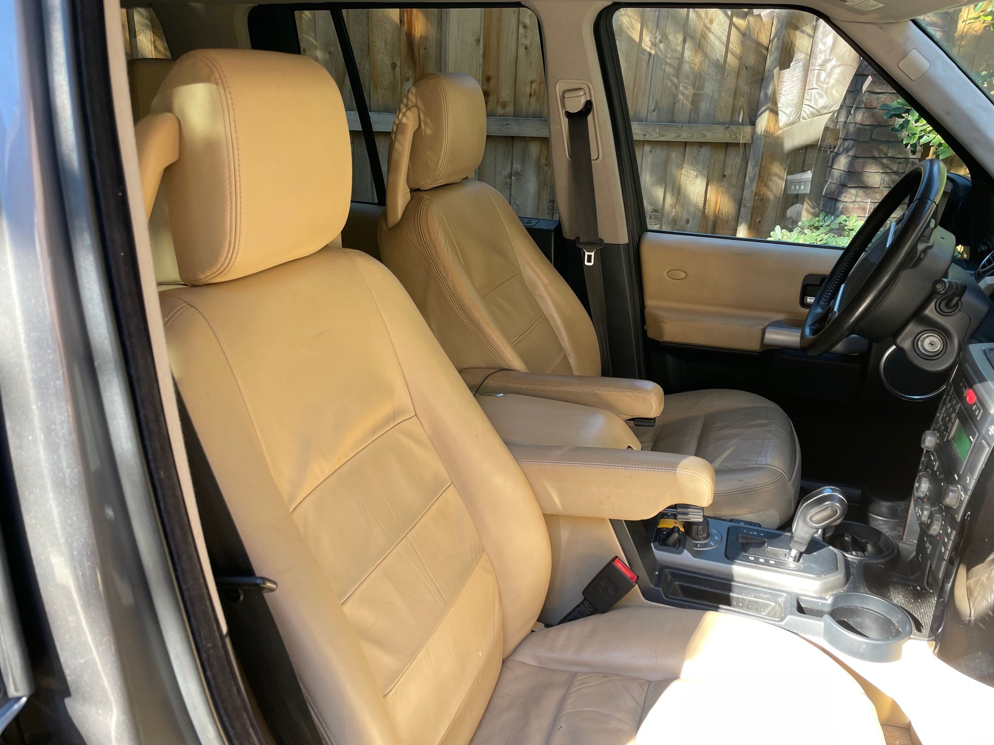 2008 Land Rover LR3 - 2008 LR3 Loaded! Original owner. 194k mi. - Used - VIN SALAG25498A478391 - 194,247 Miles - 8 cyl - 4WD - Automatic - SUV - Gray - Dallas, TX 75230, United States
