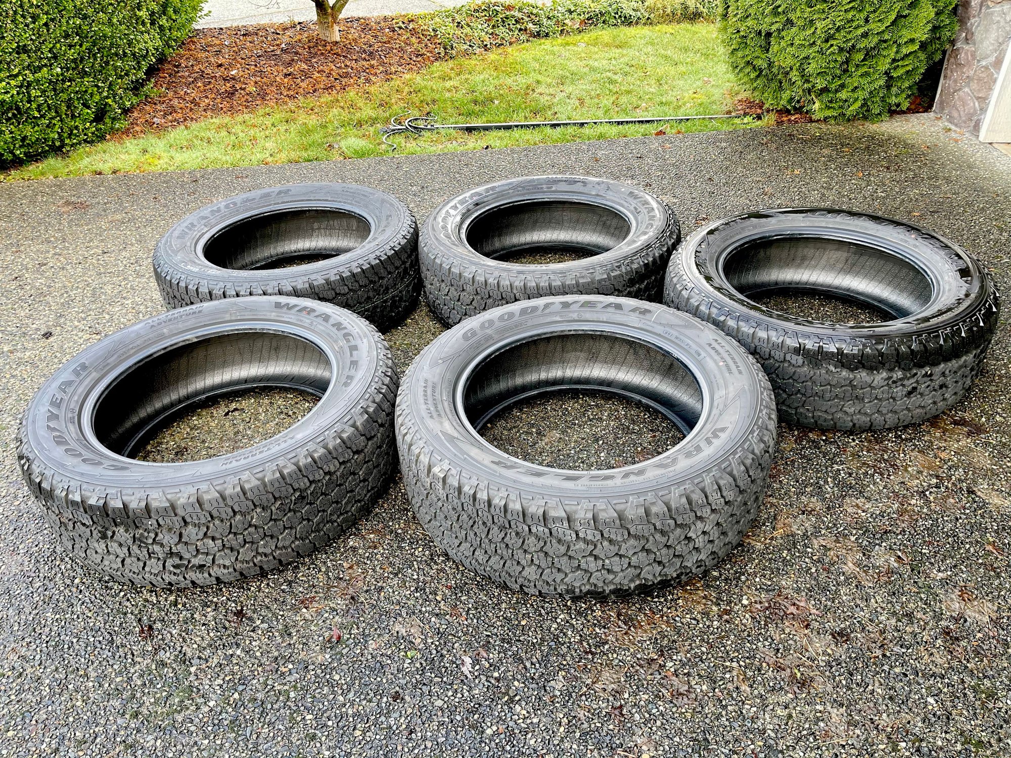 Wheels and Tires/Axles - FS: set of 5 255/60/20 Goodyear Wrangler All Terrain Adventure - Used - 0  All Models - Monroe, WA 98272, United States