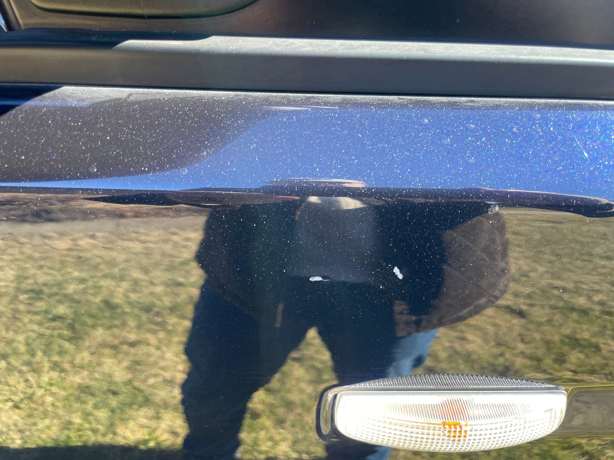 2013 Land Rover LR4 - Well Cared For 2013 Loire Blue L - Used - VIN SALFR2BG2DH365401 - 186,635 Miles - 8 cyl - AWD - Automatic - SUV - Blue - Pittsburgh, PA 15086, United States