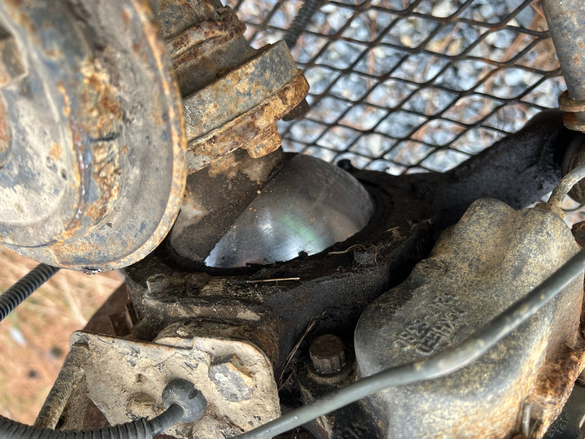 Wheels and Tires/Axles - 1994 Discovery 1 SD Front & Rear Axles - $650 - Used - 1993 to 1998 Land Rover Discovery - Cambridge, MD 21613, United States