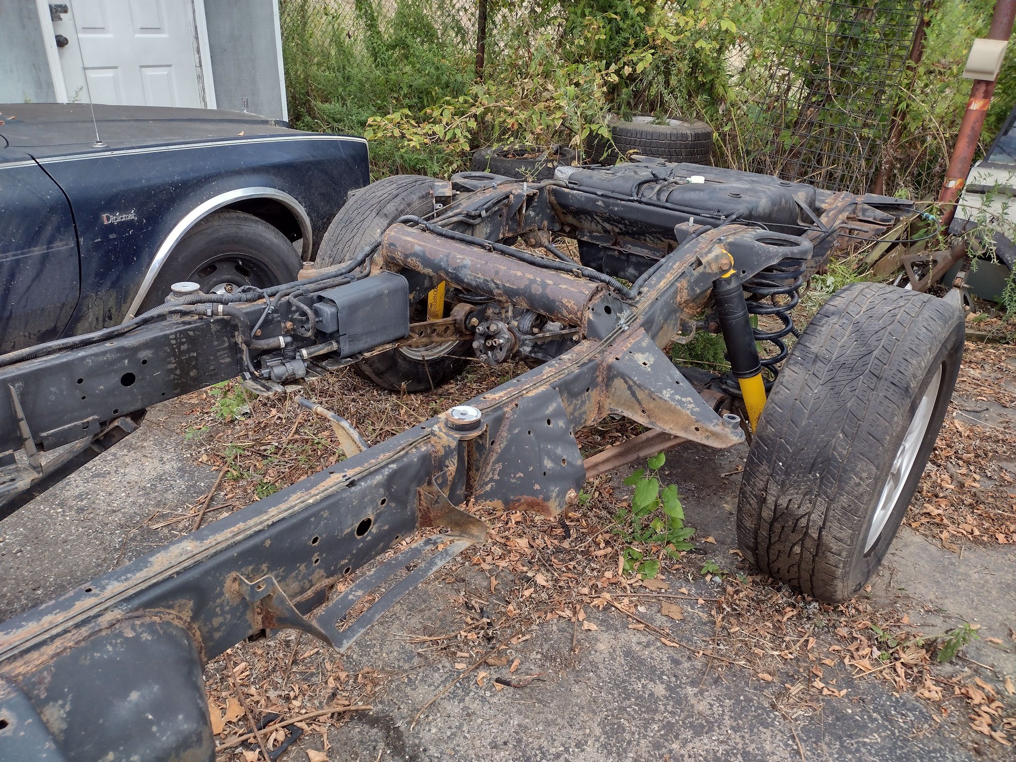 Miscellaneous - Discovery 2 Full Frame or Rolling Chassis - Used - 1999 to 2004 Land Rover Discovery - Collingdale, PA 19023, United States