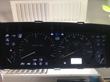 Disco 2 Instrument cluster held up to light the see all fault icons