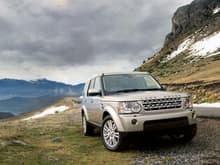 Land Rover Discovery 4 03