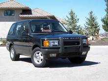 Sure is a proud looking Rover.