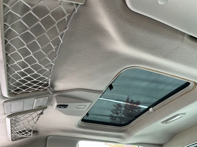 2004 Land Rover Discovery - 2004 Land Rover Discovery SE - Used - VIN SALTY194X48866380 - 155,000 Miles - 8 cyl - 4WD - Automatic - SUV - Silver - Raleigh, NC 27607, United States