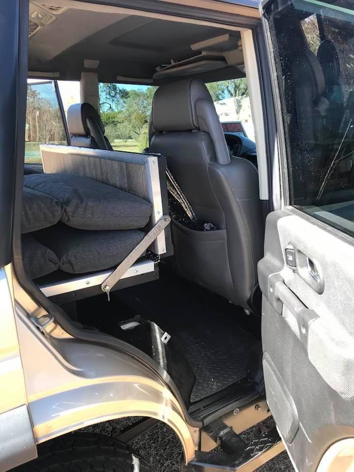 2003 Land Rover Discovery - 2003 Land Rover Disco 2 "overland" - Used - VIN SALTL16463A811491 - 177,759 Miles - 8 cyl - 4WD - Automatic - SUV - Beige - Lizella /macon, GA 31052, United States