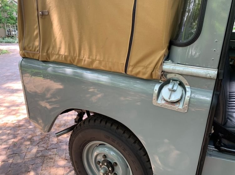 1967 Land Rover Land Rover - For sale: 1967 Land Rover Series 2A 88' 2.25 Diesel - Used - VIN 31700226D - 2,500 Miles - 4 cyl - 4WD - Manual - Truck - Gray - Cape Town, South Africa