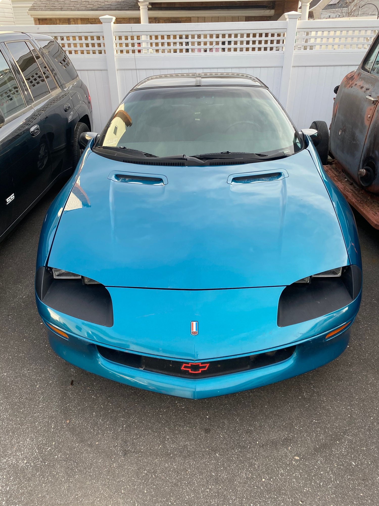 1996 Chevrolet Camaro - 93-02 camaro firebird trans am partout - Seaford, NY 11783, United States